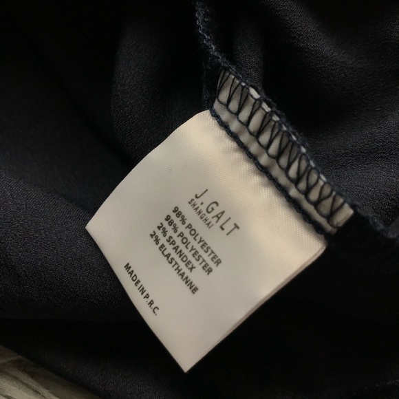 Brandy Melville button up Ruby silky blouse top - Picture 7 of 8